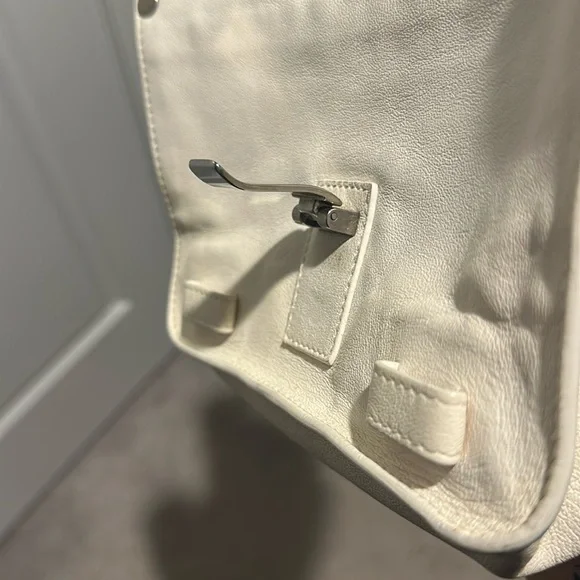 Proenza Schouler Cream Crossbody Bag - Picture 14 of 15